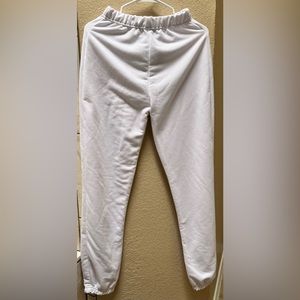 White PrettyLittleThing Cuffed Joggers in a size 6